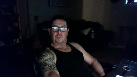 Snapshot of patmilll chatting on 10.09.25 patmilll online show from 10.09.25