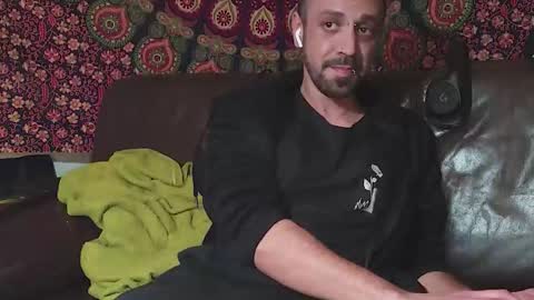 Snapshot of patraction36 chatting on 12.22.25 ask me online show from 12.22.25