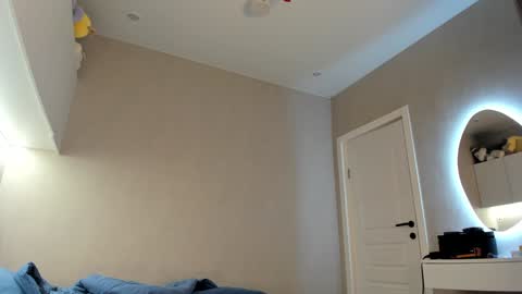 patricia_bloom online show from 01.27.25