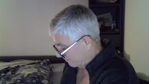 patrick5275 online show from 12.21.24