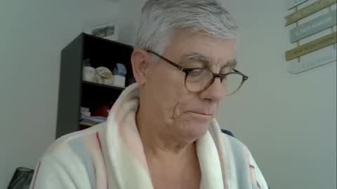 patrick5275 online show from 10.14.25