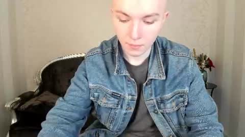 Snapshot of patrickbevy chatting on 06.12.26 Patrick online show from 06.12.26
