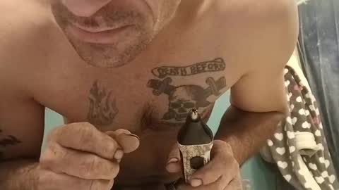 patrickl85 online show from 01.20.25