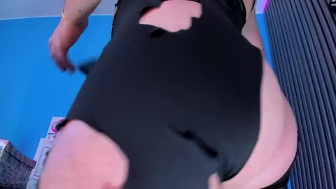 Hi  Pvt open Moans from lovense  tell me  Fav   113366 Especial level 33 online show from 02.27.25