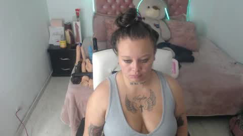 patty squirt87 online show from 04.17.26