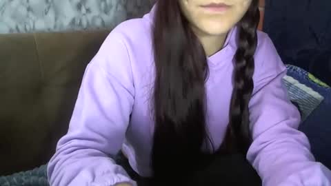 Pau online show from 02.02.26