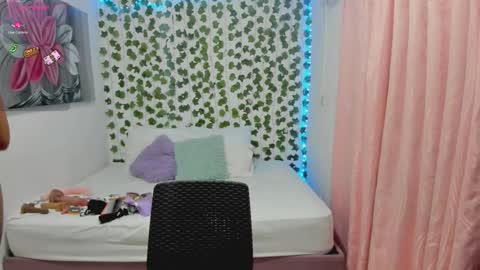 paulina online show from 10.04.25
