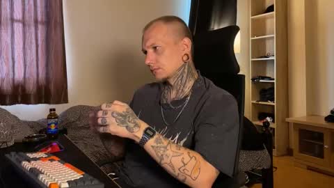 Snapshot of paul_razor chatting on 01.11.26 Paul online show from 01.11.26