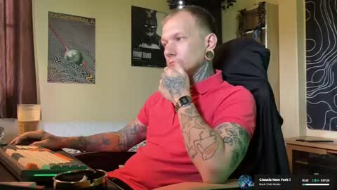 Snapshot of paul_razor chatting on 04.29.26 Paul online show from 04.29.26