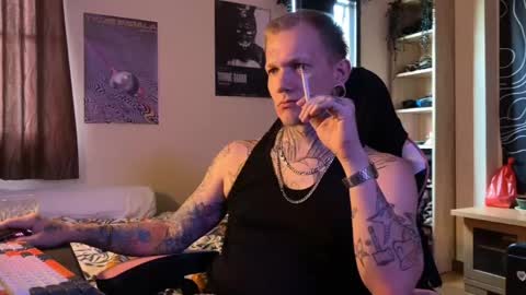 Snapshot of paul_razor chatting on 05.18.26 Paul online show from 05.18.26