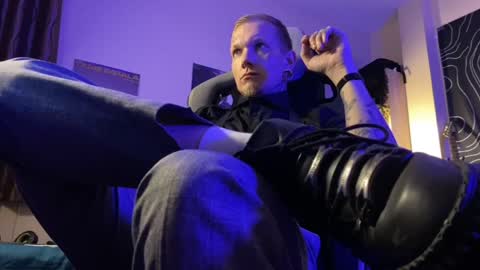 Snapshot of paul_razor chatting on 05.23.26 Paul online show from 05.23.26