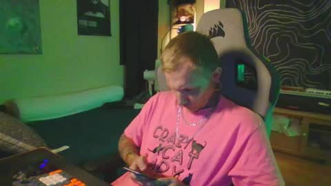 Snapshot of paul_razor chatting on 05.24.26 Paul online show from 05.24.26