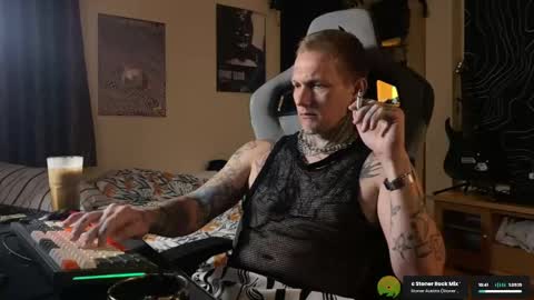 Snapshot of paul_razor chatting on 06.02.26 Paul online show from 06.02.26