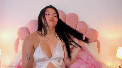 Paula   online show from 04.06.26