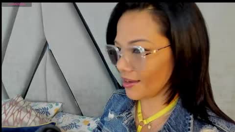 Paula online show from 02.22.25
