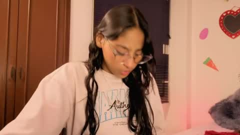 Paula  online show from 04.12.26