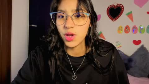 Paula  online show from 04.16.26