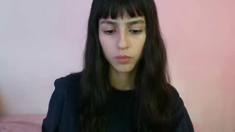 Snapshot of paulainblue chatting on 01.31.25 online show from 01.31.25