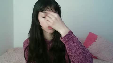 Snapshot of paulainblue chatting on 03.12.25 online show from 03.12.25