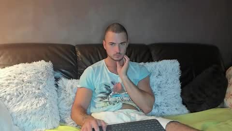 paulblack021 online show from 10.24.25