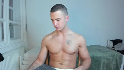 paulblack021 online show from 11.16.25