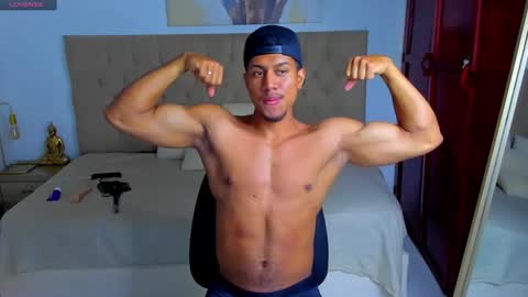 Snapshot of paulcreewx chatting on 01.11.25 paul online show from 01.11.25