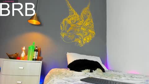 Snapshot of paulin01_ chatting on 01.03.25 Paulina online show from 01.03.25