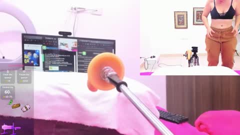 Snapshot of paulina_davis_ chatting on 01.12.25 Paulina Davis online show from 01.12.25