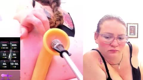 Snapshot of paulina_davis_ chatting on 03.08.25 Paulina Davis online show from 03.08.25