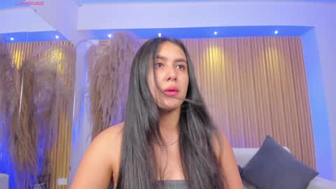 Paulina  online show from 02.04.25