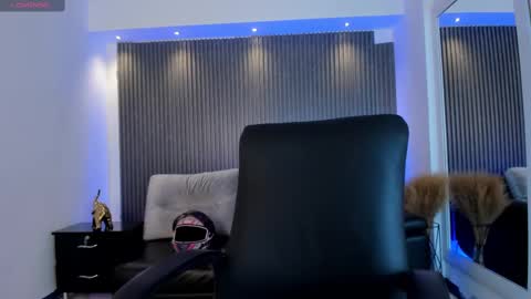 Paulina  online show from 09.24.25