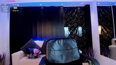 Snapshot of paulina_sweett chatting on 02.17.26 Paulina online show from 02.17.26