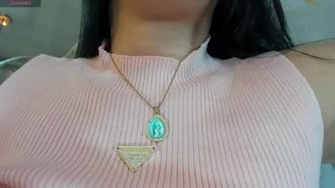 Snapshot of paulinabelen21 chatting on 02.18.25 paulinabelen21 online show from 02.18.25
