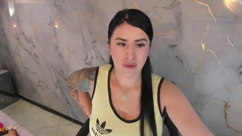 Snapshot of paulinabelen21 chatting on 02.23.25 paulinabelen21 online show from 02.23.25