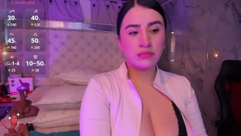 Snapshot of paulinabelen21 chatting on 05.22.26 paulinabelen21 online show from 05.22.26