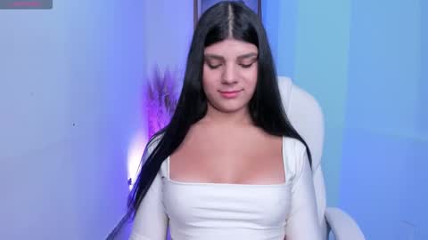Paulina Belle online show from 02.18.26