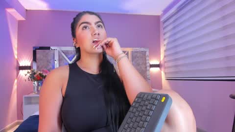 Paulina online show from 01.16.25