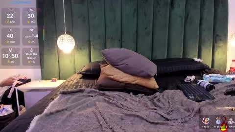 Paulina online show from 11.06.25