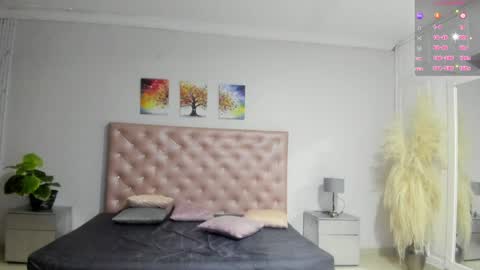 PaulinaSaennz online show from 03.29.26