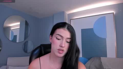 Paulina Santos  online show from 10.14.25