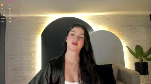 Paulina Santos  online show from 11.07.25