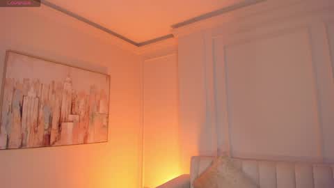 Paulina Santos  online show from 04.07.26