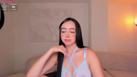 Snapshot of paulinesanz chatting on 07.06.26 Pauline Sanz online show from 07.06.26
