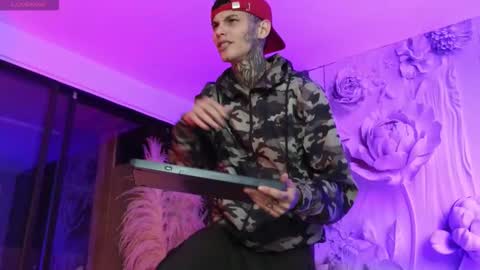 Paulo online show from 02.08.26