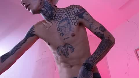 Paulo online show from 04.21.26