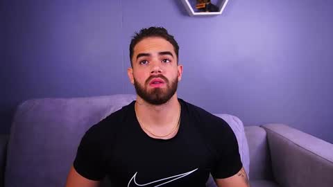 Paul Phoenix online show from 12.21.25