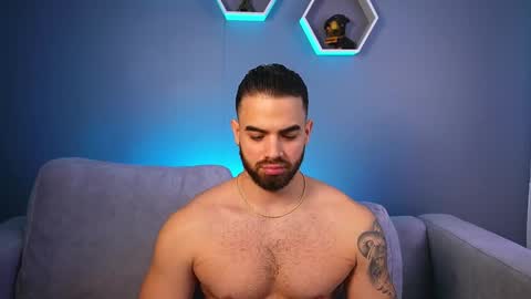 Snapshot of paulphoenix_ chatting on 02.03.26 Paul Phoenix online show from 02.03.26