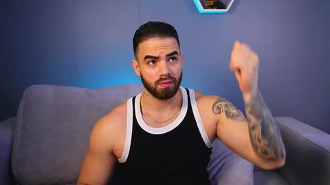 Snapshot of paulphoenix_ chatting on 02.06.26 Paul Phoenix online show from 02.06.26