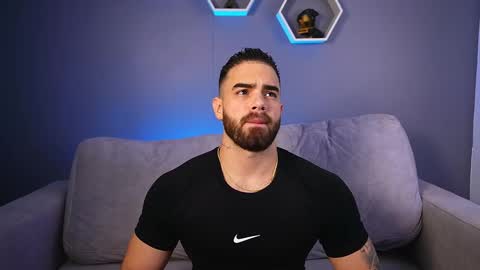 Snapshot of paulphoenix_ chatting on 02.08.26 Paul Phoenix online show from 02.08.26