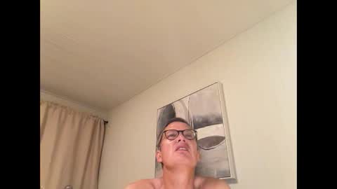 paulwill2377 online show from 09.24.25